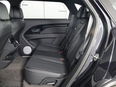 New 2025 Bentley Bentayga Extended Wheelbase AWD/4WD image 26