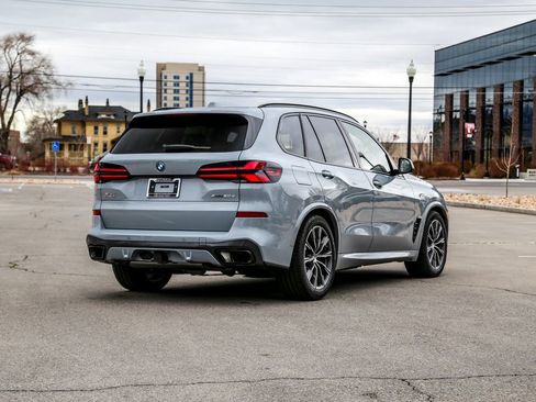 New 2026 BMW X5 xDrive50e w/ Executive Package image 5