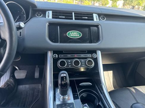 Used 2015 Land Rover Range Rover Sport HSE AWD/4WD image 17