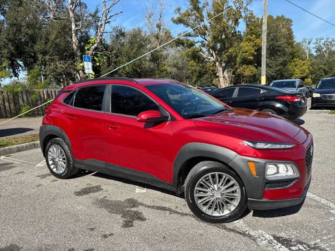 Used 2020 Hyundai Kona SEL FWD image 6