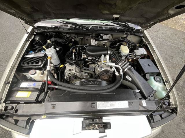 Used 2000 GMC Sonoma SL RWD image 21