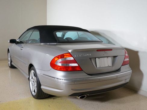 Used 2005 Mercedes-Benz CLK 500 Cabriolet image 37