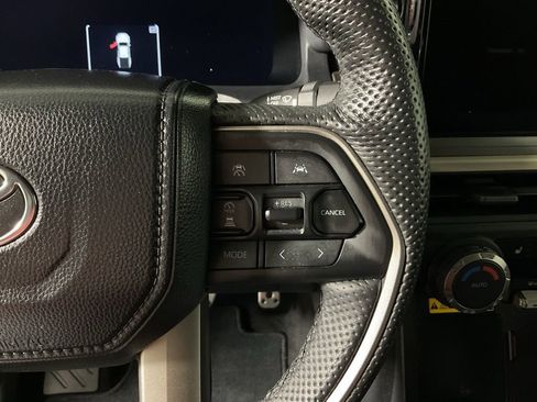 Used 2024 Toyota Tacoma TRD Sport w/ TRD Sport Upgrade Package image 28