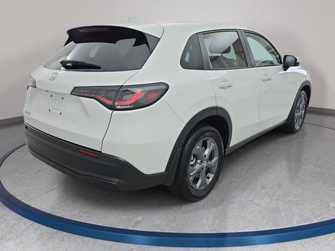 New 2026 Honda HR-V LX image 5