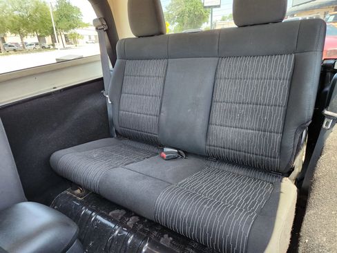 Used 2011 Jeep Wrangler Rubicon w/ PWR Convenience Group AWD/4WD image 11