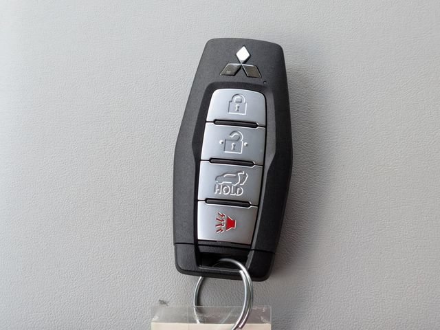 New 2026 Mitsubishi Outlander SE FWD image 28