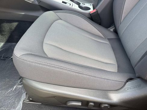 Used 2025 Subaru Crosstrek 2.0i Premium AWD/4WD image 27