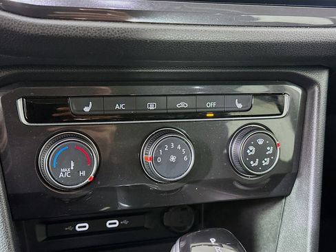 Used 2024 Volkswagen Tiguan Wolfsburg Edition image 22