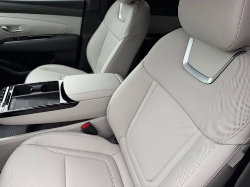 New 2026 Hyundai Tucson Limited image 11