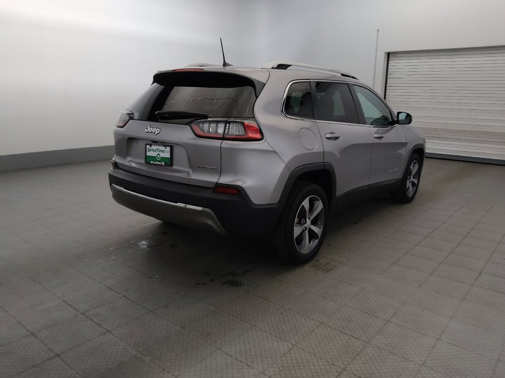 Used 2019 Jeep Cherokee Limited FWD image 9