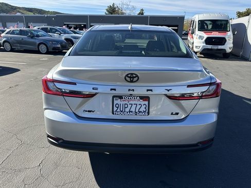Certified 2025 Toyota Camry LE image 3