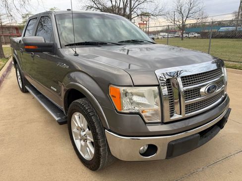 Used 2011 Ford F150 Lariat w/ Lariat Plus Pkg RWD image 3