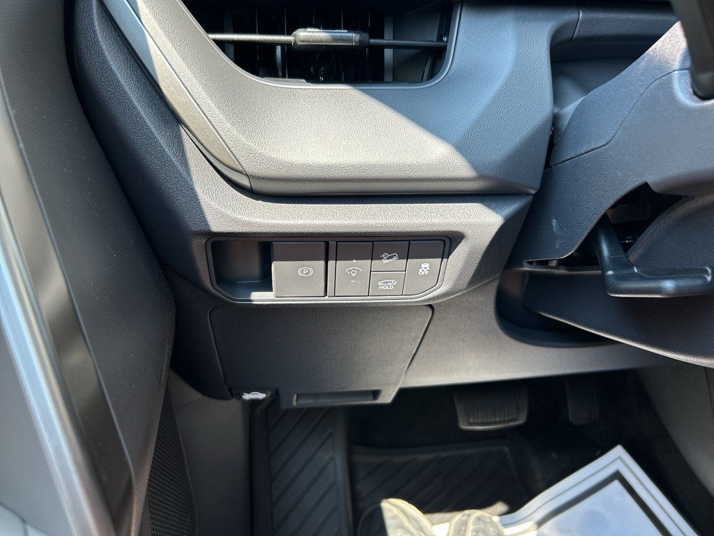 New 2027 Kia Seltos X-Line S w/ X-Line S Premium Package AWD/4WD image 26