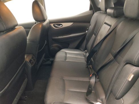 Used 2020 Nissan Rogue Sport SL w/ Premium Package image 18