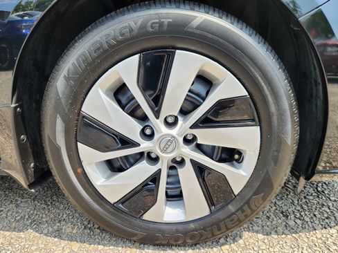 Certified 2025 Nissan Altima 2.5 S FWD image 19