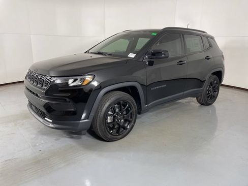New 2026 Jeep Compass Latitude w/ Quick Order Package 29K AWD/4WD image 4