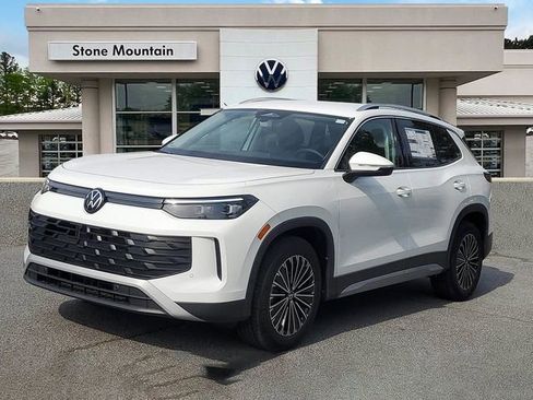 New 2026 Volkswagen Tiguan S FWD image 1