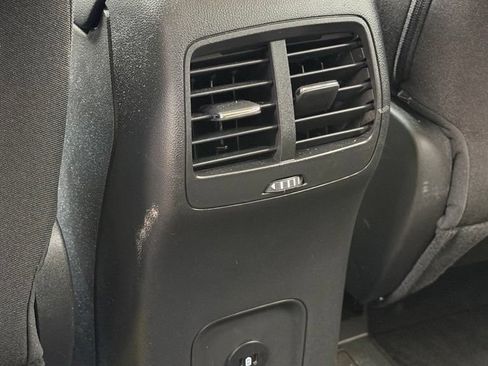 Certified 2023 Ford Escape Active AWD/4WD image 10