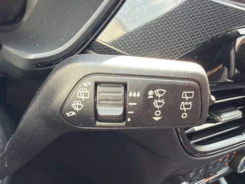 Used 2023 Ford Escape ST-Line FWD image 13