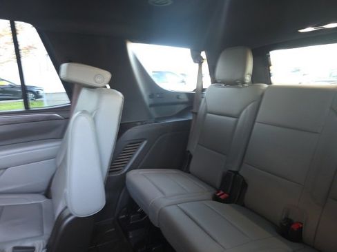 Used 2021 Chevrolet Tahoe LT image 19