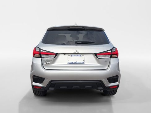 Used 2020 Mitsubishi Outlander Sport SE image 4