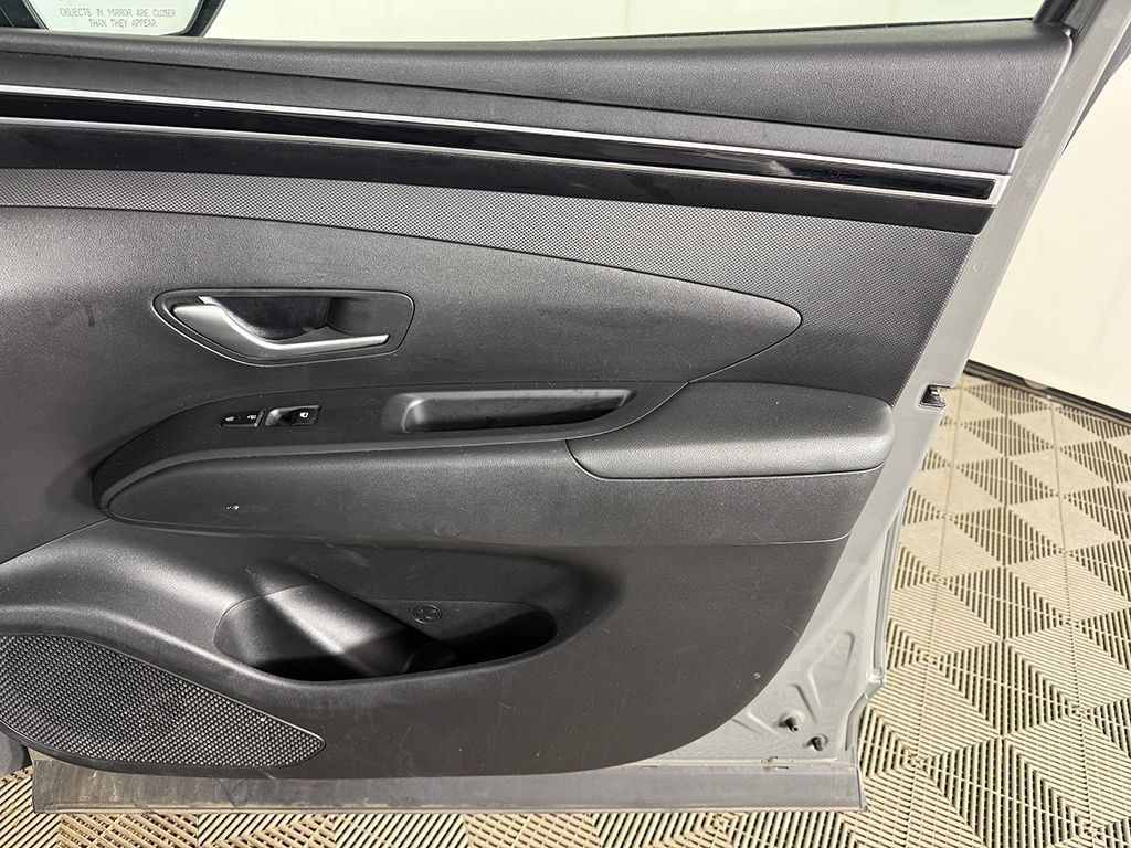 Used 2024 Hyundai Tucson SE AWD/4WD image 19