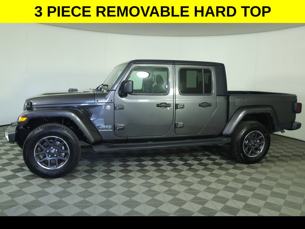 Used 2022 Jeep Gladiator Overland w/ Popular Equipment Package AWD/4WD image 5