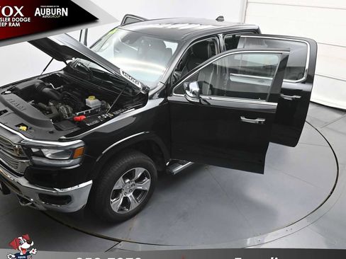 Used 2022 RAM 1500 Laramie AWD/4WD image 38
