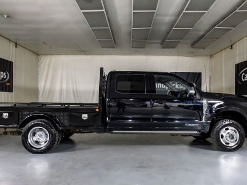 Used 2023 Ford F350 Lariat w/ FX4 Off-Road Package AWD/4WD image 5