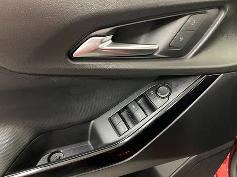 Certified 2025 Chevrolet Equinox LT image 23