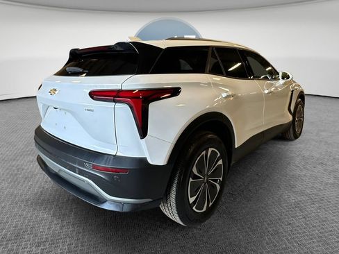 Certified 2024 Chevrolet Blazer EV LT AWD/4WD image 4