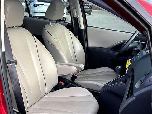 Used 2013 MAZDA MAZDA5 Grand Touring image 10