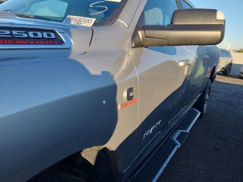 Used 2022 RAM 2500 Big Horn image 2