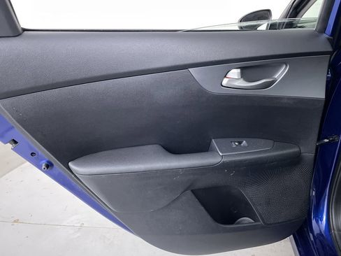 Used 2020 Kia Forte LXS image 18