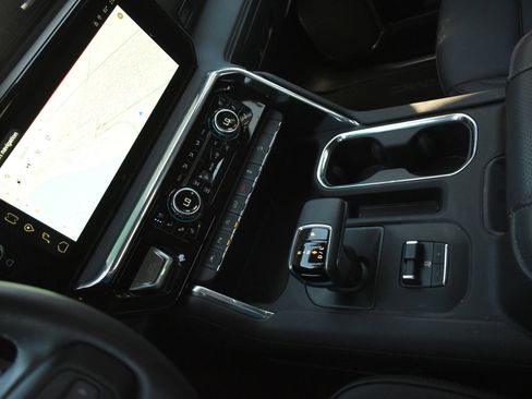 Used 2025 GMC Sierra 1500 Denali image 25