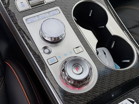 New 2026 Genesis GV70 3.5T Sport Prestige AWD/4WD image 19
