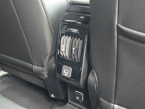 New 2026 Jeep Compass Limited image 11