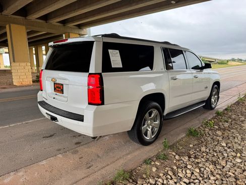 Used 2017 Chevrolet Suburban LT w/ Texas Edition Package RWD image 3