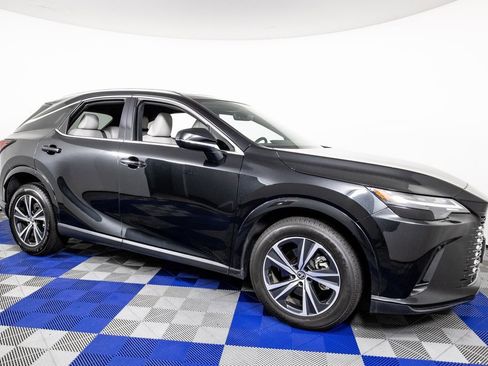 Used 2023 Lexus RX 350 Premium image 3
