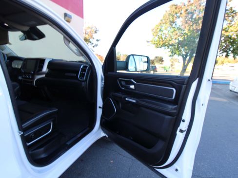 Used 2022 RAM 1500 Laramie image 21