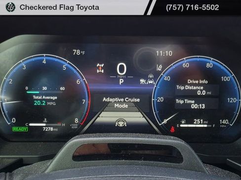 Used 2025 Toyota Land Cruiser w/ Premium Package image 12