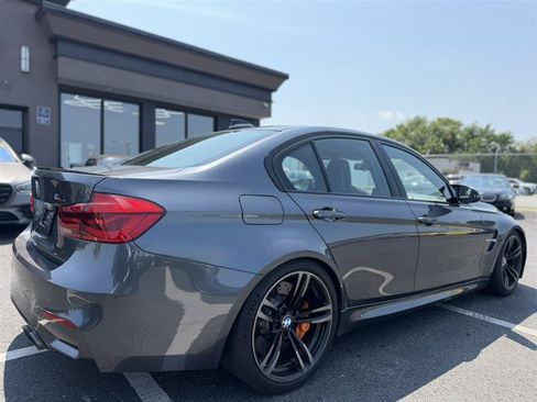 Used 2017 BMW M3 RWD image 9