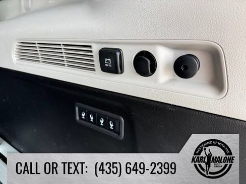 Used 2023 Jeep Wagoneer L Series III w/ Premium Group I AWD/4WD image 34