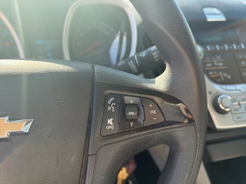 Used 2013 Chevrolet Equinox LS image 14