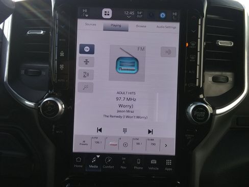 Used 2024 RAM 2500 Laramie w/ Night Edition image 18