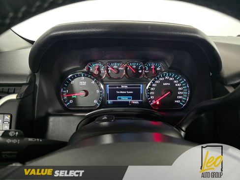 Used 2017 GMC Yukon SLT AWD/4WD image 16