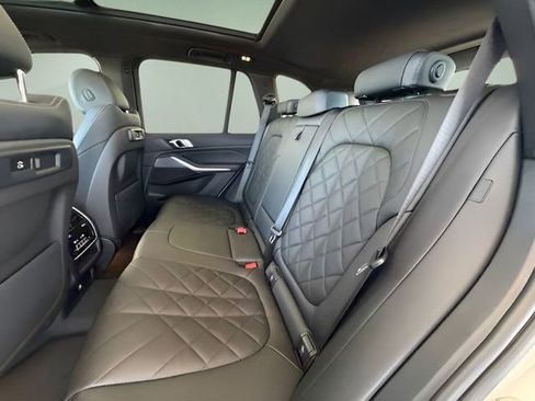 Used 2023 BMW X5 sDrive40i w/ Parking Assistance Package image 35