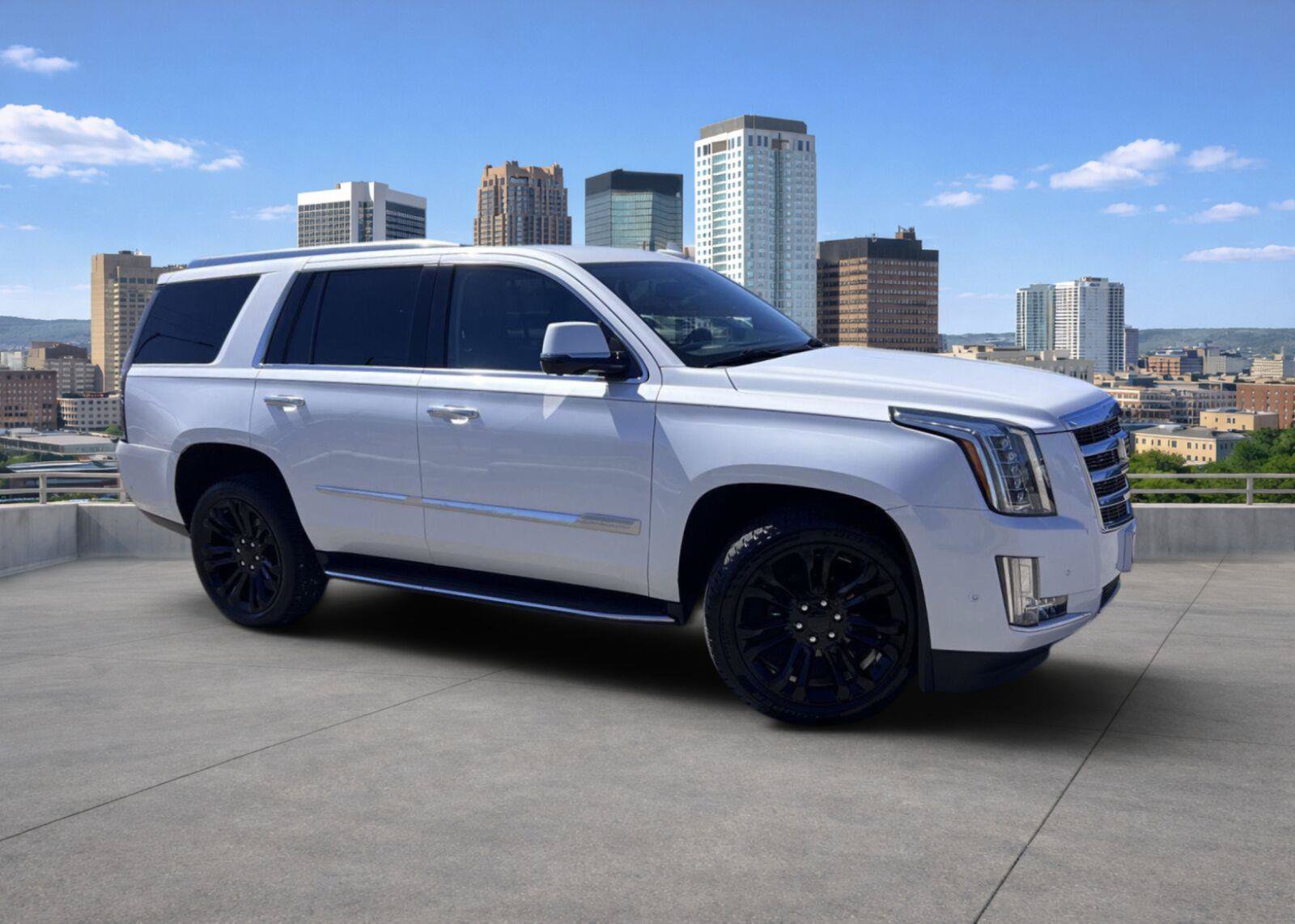 Used 2020 Cadillac Escalade 2WD image 1