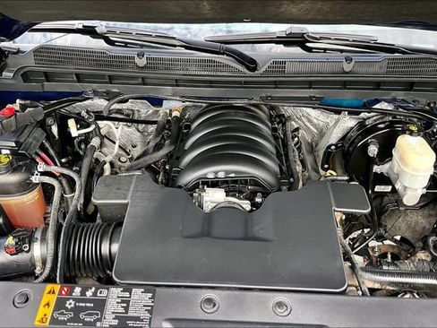 Used 2017 Chevrolet Silverado 1500 LT w/ All Star Edition RWD image 7