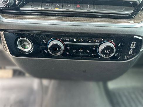 Used 2022 Chevrolet Silverado 1500 LT image 16